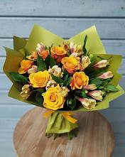 Букет цветов из:  Альстромерии и Розы в Пучежи