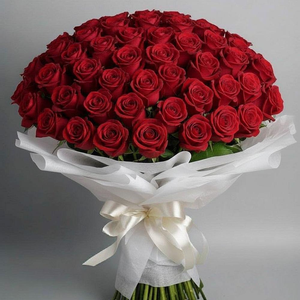 Букет 101 Красная роза Блэк Мэджик в Пучежи