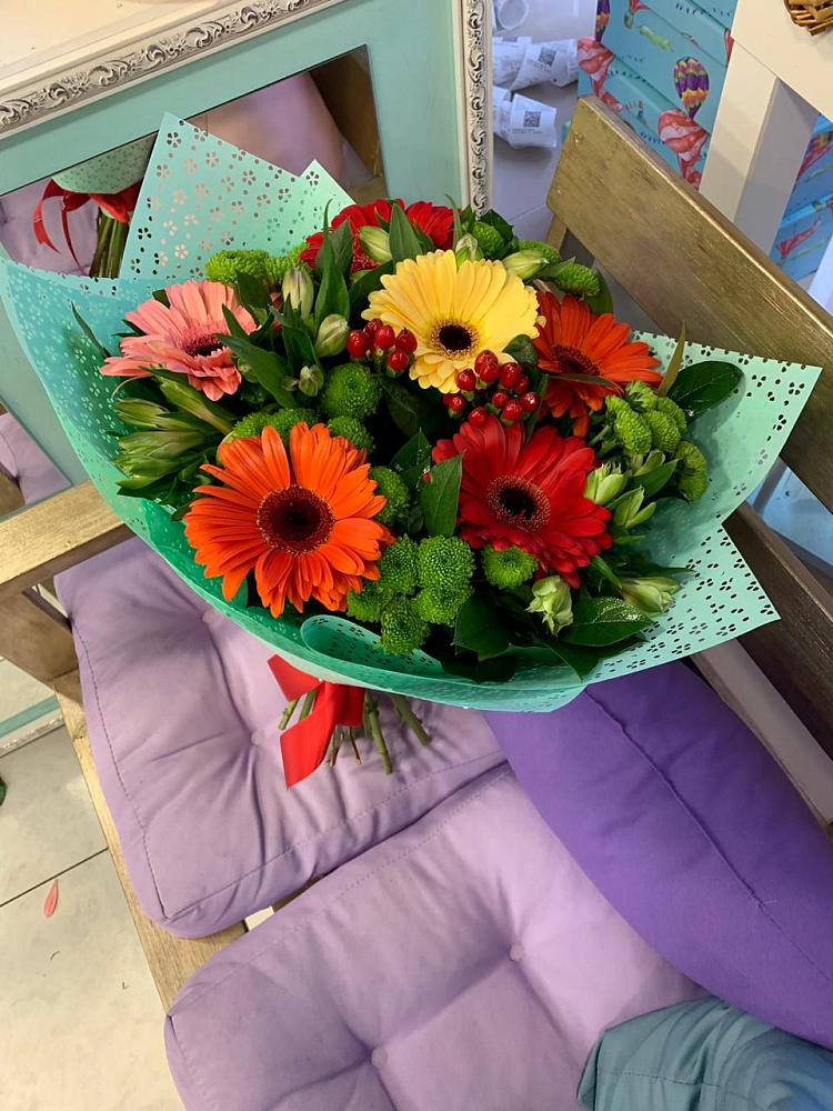 Букет цветов из: Герберы, Хризантемы и Альстромерии в Пучежи