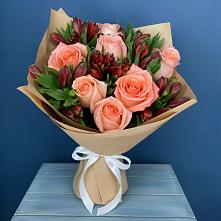 Букет цветов из:  Розы и Альстромерии в Пучежи