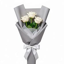 Букет 3 белые розы в Пучежи