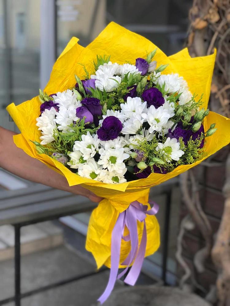 Букет цветов из: Ирисы, Хризантемы и Ромашки в Пучежи