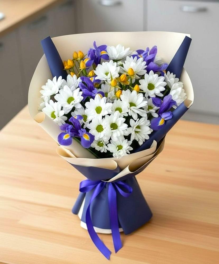 Букет цветов из: Розы, Ирисы и Хризантемы в Пучежи