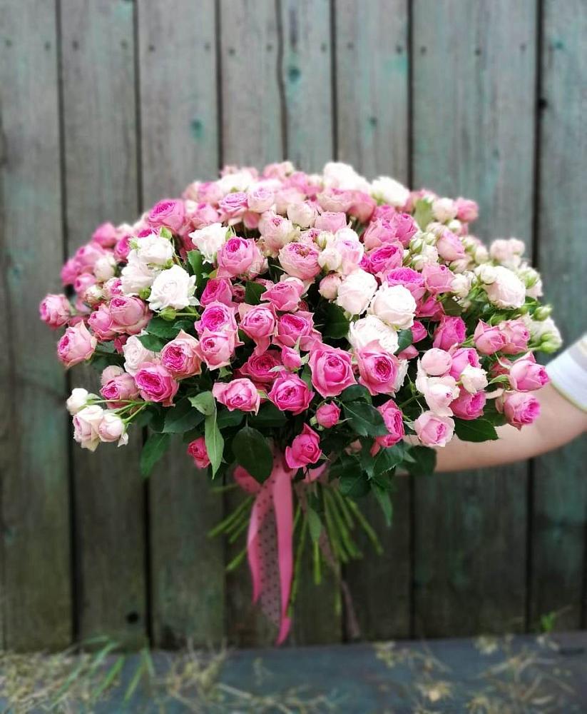 Букет Розовые кустовые розы Натали и Лав Лидия в Пучежи