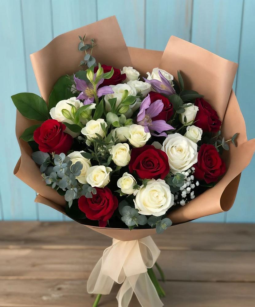 Букет цветов из: Розы и Альстромерии в Пучежи
